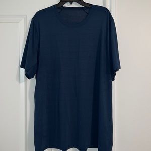 ^SOLD^ Men’s lululemon shirt